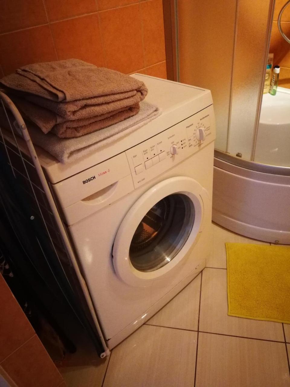 Apartments Near Old Town With Private Parking カウナス エクステリア 写真